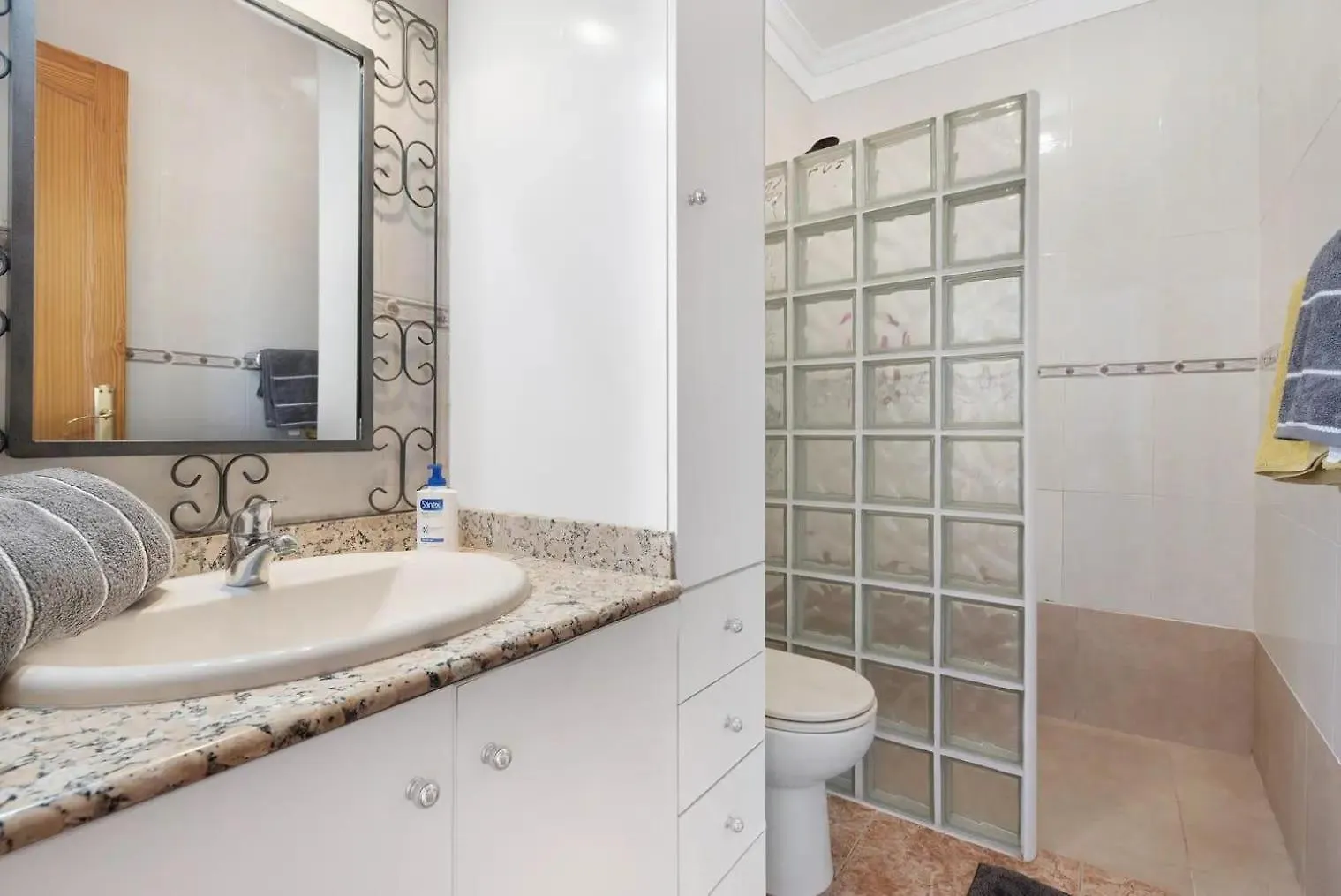 Holiday home Stunning 2-Bed House In Puerto De La Cruz Villa
