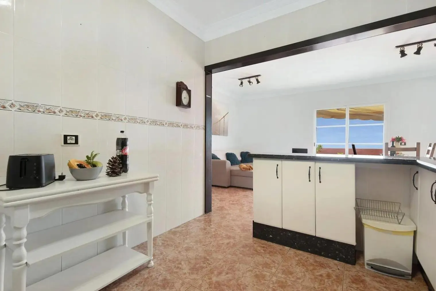 Stunning 2-Bed House In Puerto De La Cruz Villa Spain